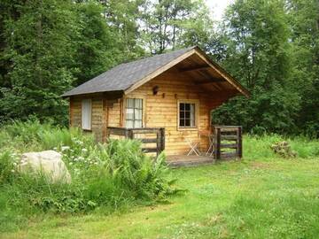 Фото номера Бунгало (для 3 взрослых) Кемпинги Haaviku Nature Lodge г. Сагади 12