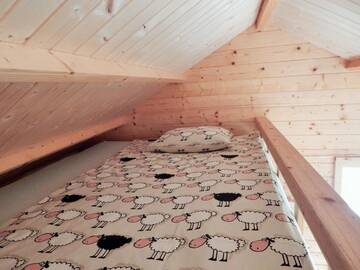 Фото номера Бунгало (для 3 взрослых) Кемпинги Haaviku Nature Lodge г. Сагади 18