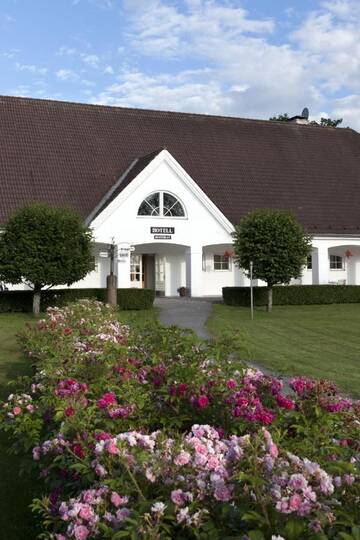 Фотографии Отель Sagadi Manor Hotel г. Сагади (Эстония) №2 Фото Отель Sagadi Manor Hotel г. Сагади 2