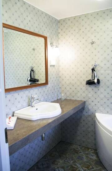 Фото номера Люкс с балконом Отель Sagadi Manor Hotel г. Сагади 6